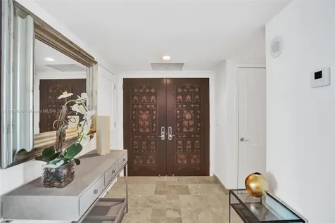 19111 Collins Avenue Sunny Isles Beach FL 33160