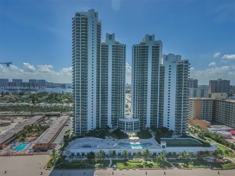 19111 Collins Avenue Sunny Isles Beach FL 33160
