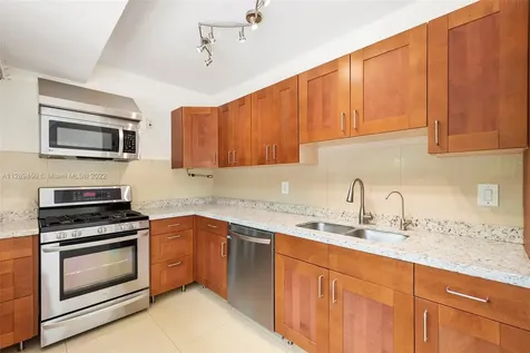 8600 SW 107th Street Miami FL 33156