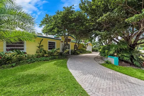 8600 SW 107th Street Miami FL 33156