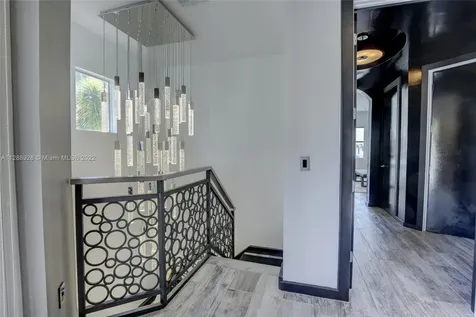 3852 NE 199th Terrace Aventura FL 33180