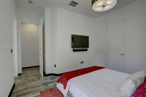 3852 NE 199th Terrace Aventura FL 33180