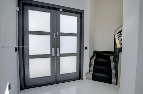 3852 NE 199th Terrace Aventura FL 33180