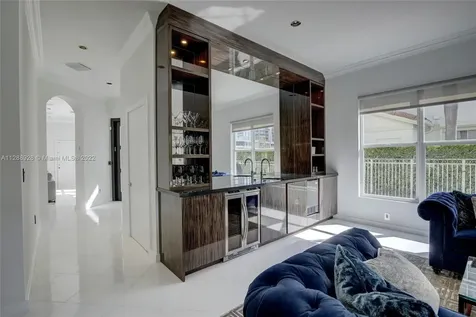 3852 NE 199th Terrace Aventura FL 33180