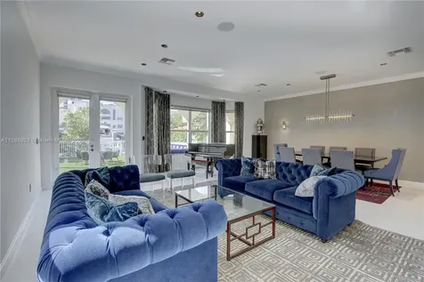 3852 NE 199th Terrace Aventura FL 33180