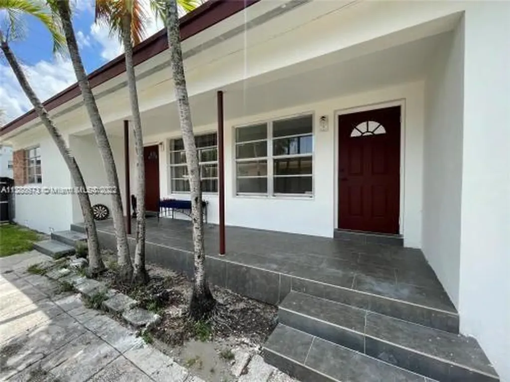 181 NE 168th Street North Miami Beach FL 33162