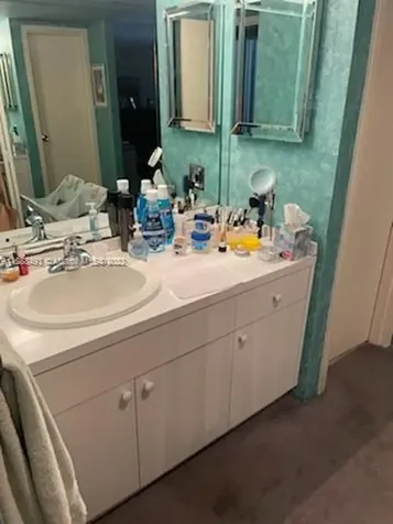 20100 W Country Club Drive Aventura FL 33180