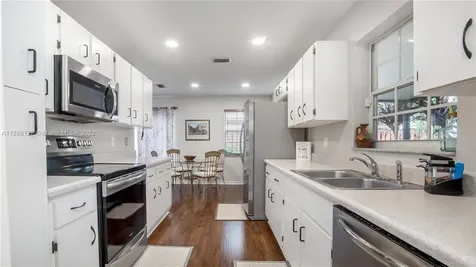 15975 SW 2nd Street Sunrise FL 33326