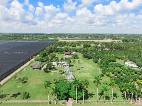 25950 SW 187 Avenue Homestead FL 33031