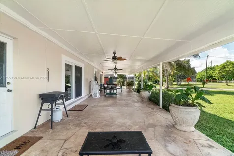 25950 SW 187 Avenue Homestead FL 33031