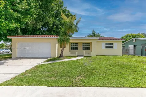 272 NW 80th Avenue Margate FL 33063