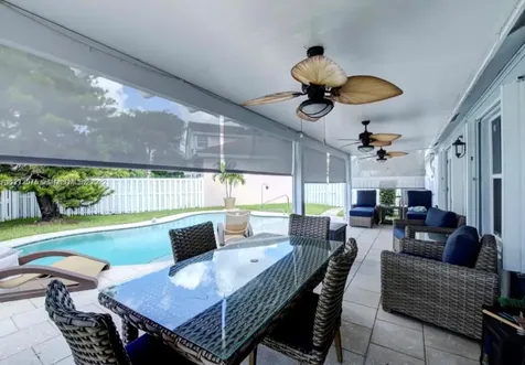 1962 NW 181st Avenue Pembroke Pines FL 33029