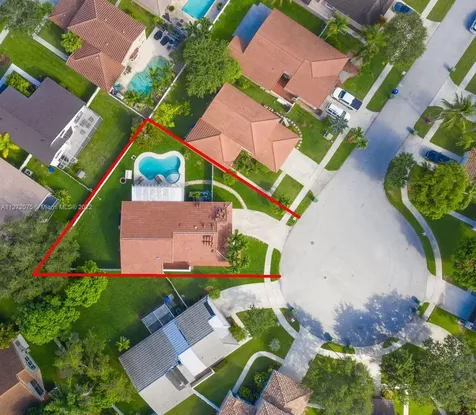 1962 NW 181st Avenue Pembroke Pines FL 33029