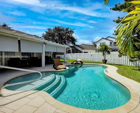 1962 NW 181st Avenue Pembroke Pines FL 33029