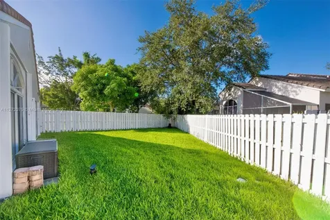 1962 NW 181st Avenue Pembroke Pines FL 33029