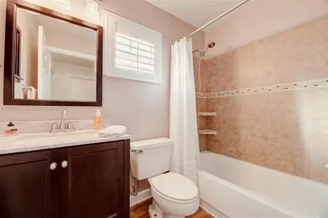 1962 NW 181st Avenue Pembroke Pines FL 33029