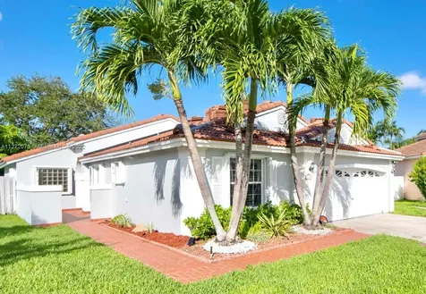 1962 NW 181st Avenue Pembroke Pines FL 33029