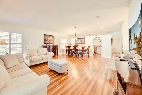 1962 NW 181st Avenue Pembroke Pines FL 33029