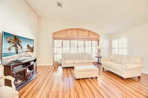 1962 NW 181st Avenue Pembroke Pines FL 33029
