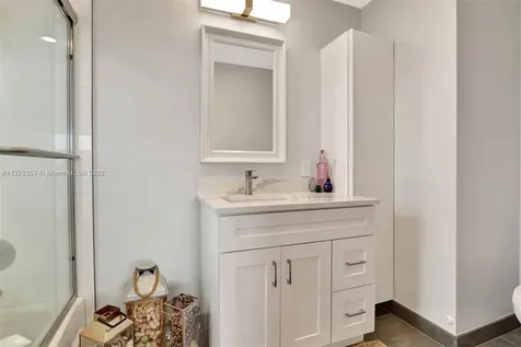 1770 E Las Olas Boulevard Fort Lauderdale FL 33301