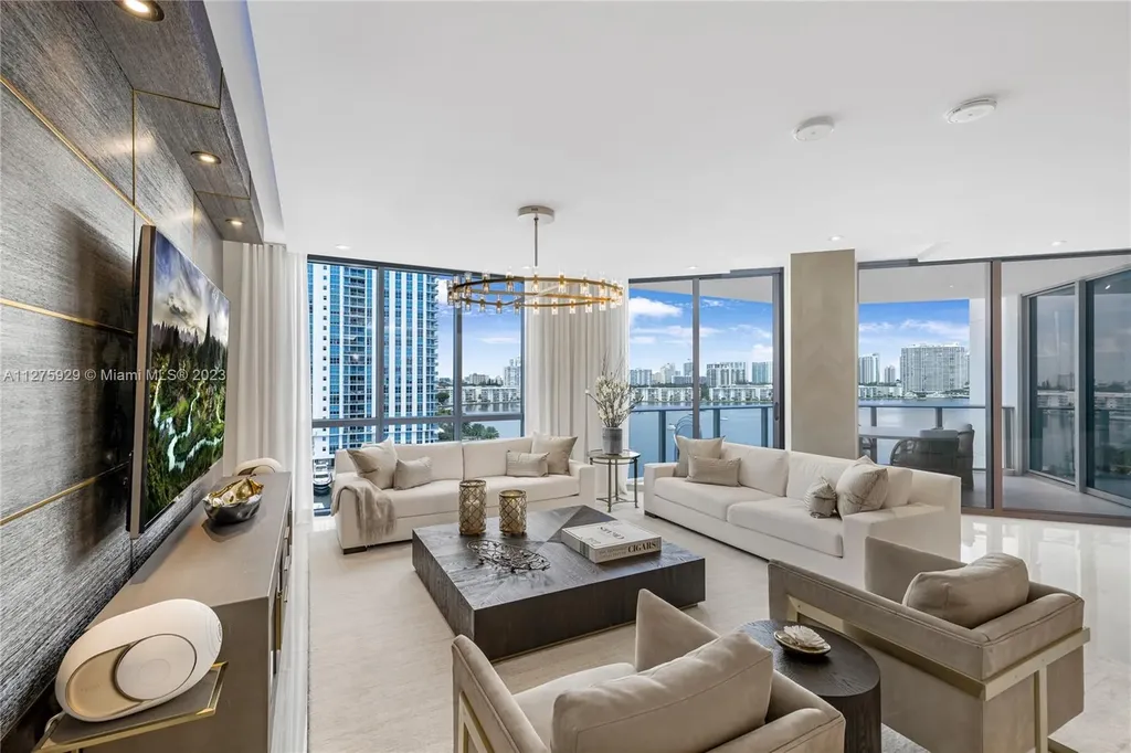17111 Biscayne Boulevard North Miami Beach FL 33160