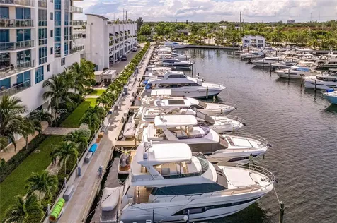 17111 Biscayne Boulevard North Miami Beach FL 33160