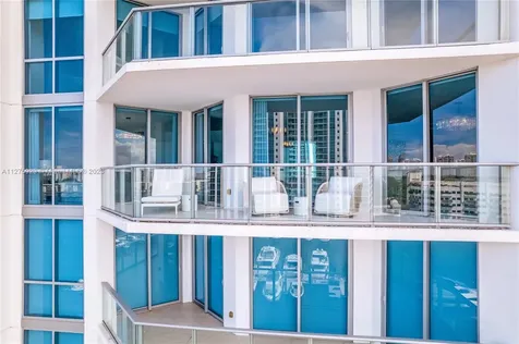 17111 Biscayne Boulevard North Miami Beach FL 33160
