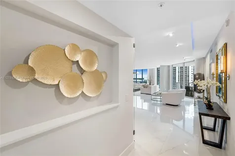 17111 Biscayne Boulevard North Miami Beach FL 33160