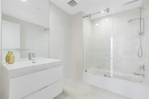 17111 Biscayne Boulevard North Miami Beach FL 33160
