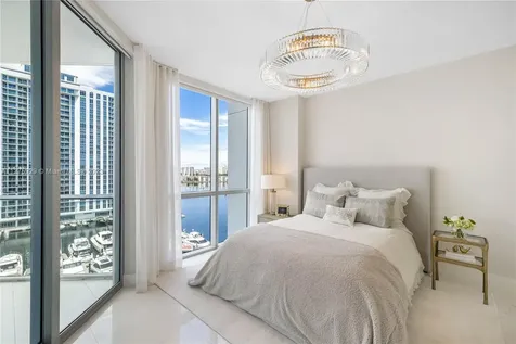 17111 Biscayne Boulevard North Miami Beach FL 33160