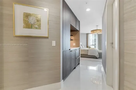 17111 Biscayne Boulevard North Miami Beach FL 33160