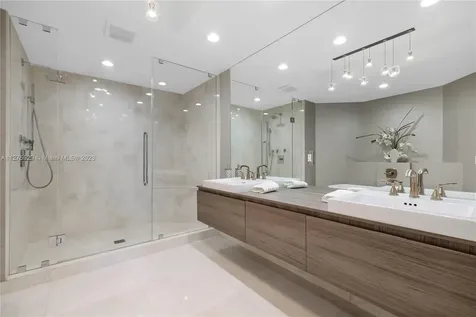 17111 Biscayne Boulevard North Miami Beach FL 33160