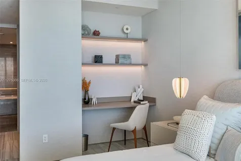 18975 E Collins Avenue Sunny Isles Beach FL 33160