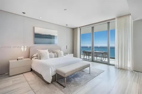 18975 E Collins Avenue Sunny Isles Beach FL 33160