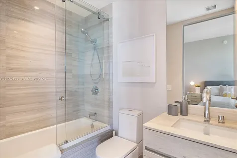 18975 E Collins Avenue Sunny Isles Beach FL 33160
