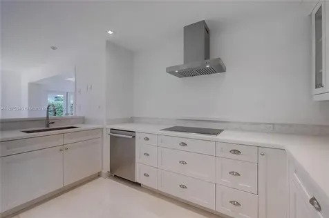 6925 Tordera Street Coral Gables FL 33146