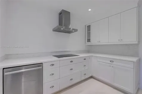 6925 Tordera Street Coral Gables FL 33146