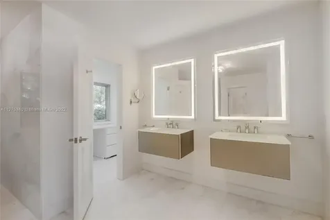 6925 Tordera Street Coral Gables FL 33146