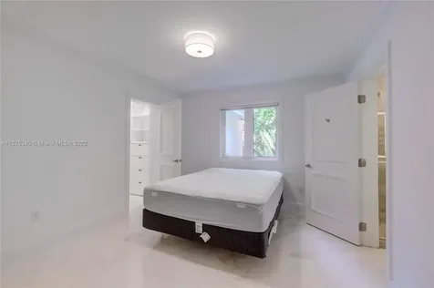 6925 Tordera Street Coral Gables FL 33146