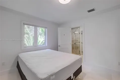 6925 Tordera Street Coral Gables FL 33146