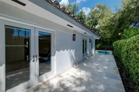 6925 Tordera Street Coral Gables FL 33146