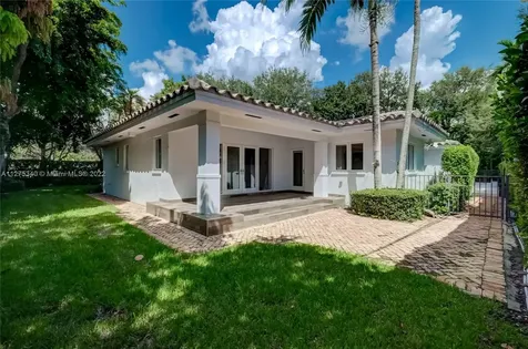6925 Tordera Street Coral Gables FL 33146