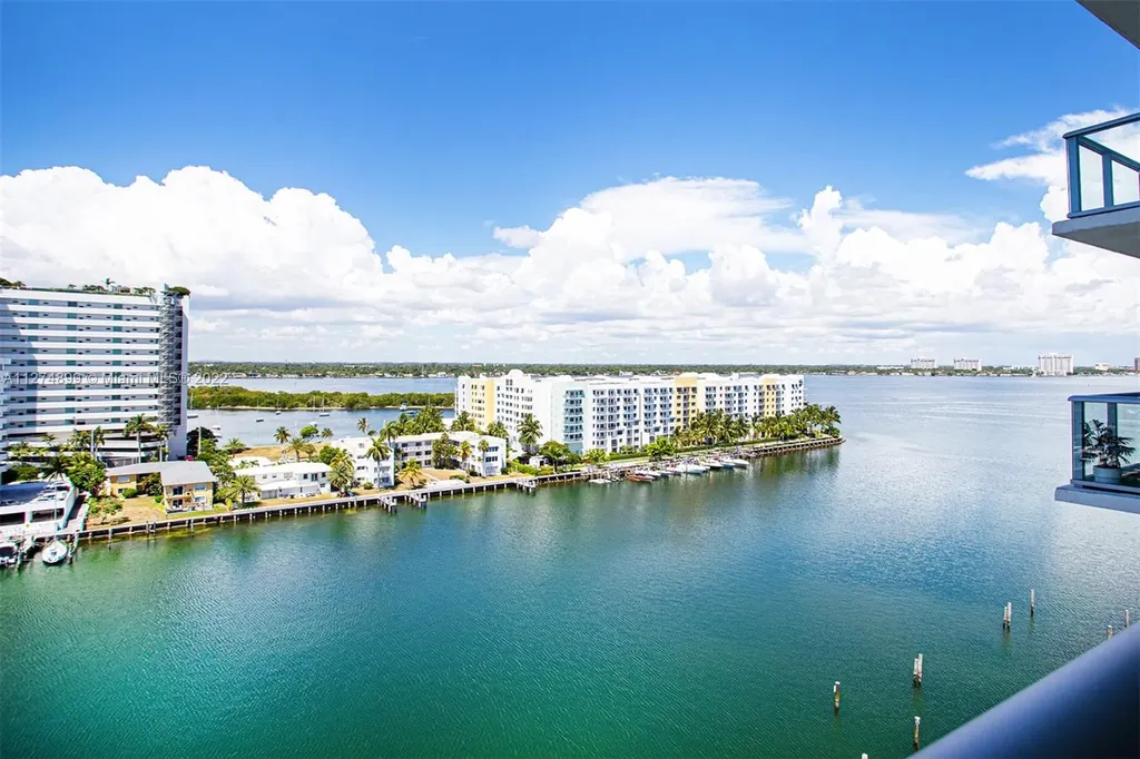 7928 East Drive North Bay Village FL 33141