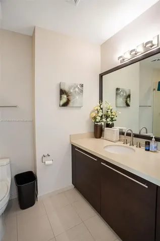 7928 East Drive North Bay Village FL 33141