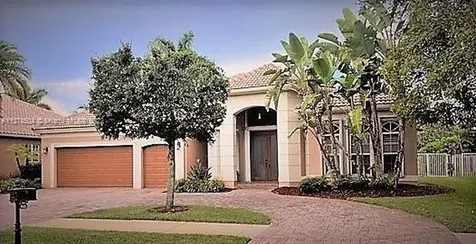 4023 W Lake Estates Drive Davie FL 33328