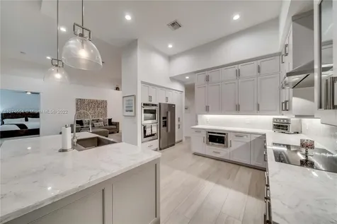 4023 W Lake Estates Drive Davie FL 33328