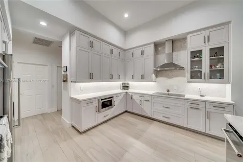 4023 W Lake Estates Drive Davie FL 33328