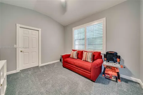 4023 W Lake Estates Drive Davie FL 33328