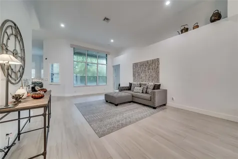 4023 W Lake Estates Drive Davie FL 33328