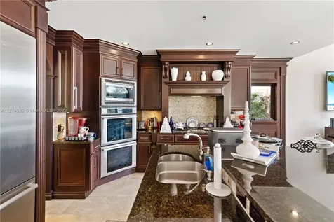 16242 NW 79th Avenue Miami Lakes FL 33016